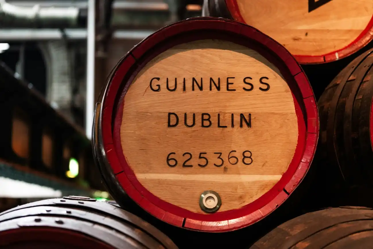 Baril de bière au Guinness Storehouse à Dublin en Irlande.